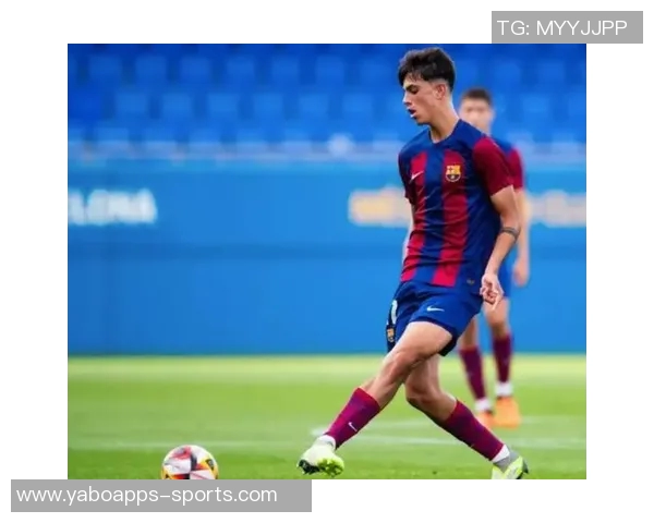 巴萨冬窗不外租18岁中场伯纳尔尽管赫罗纳有意仍将留队